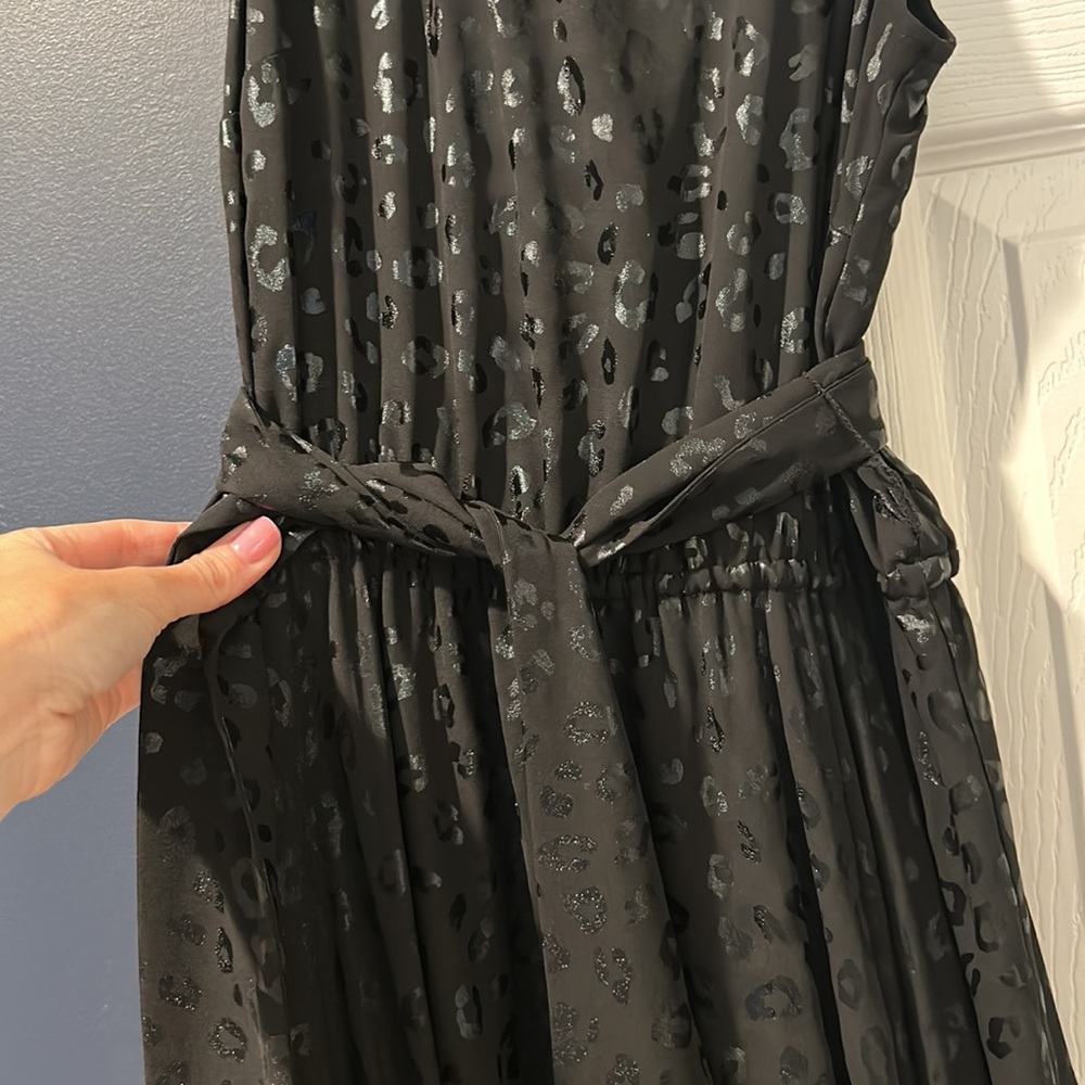 Michael Kors handkerchief hem leopard print dress! - Picture 10 of 10